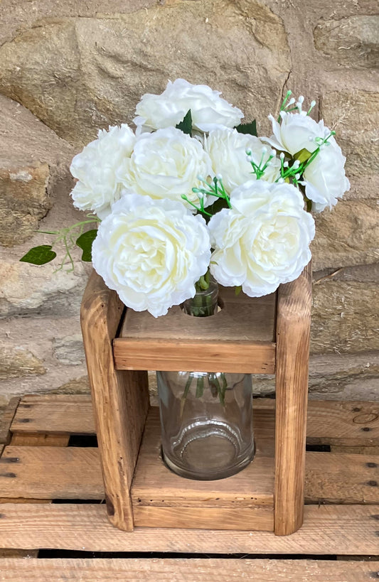 7 White Carnations with Gypsophili and Ivy Hand Tie