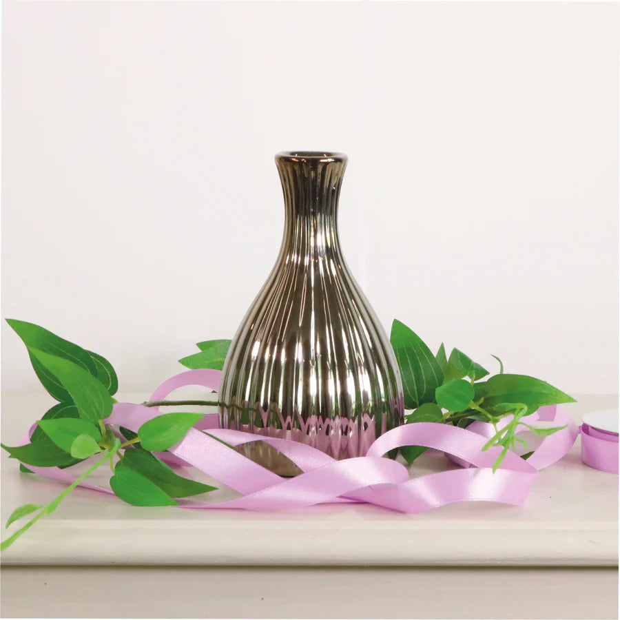 Ribbed Bulb Vase