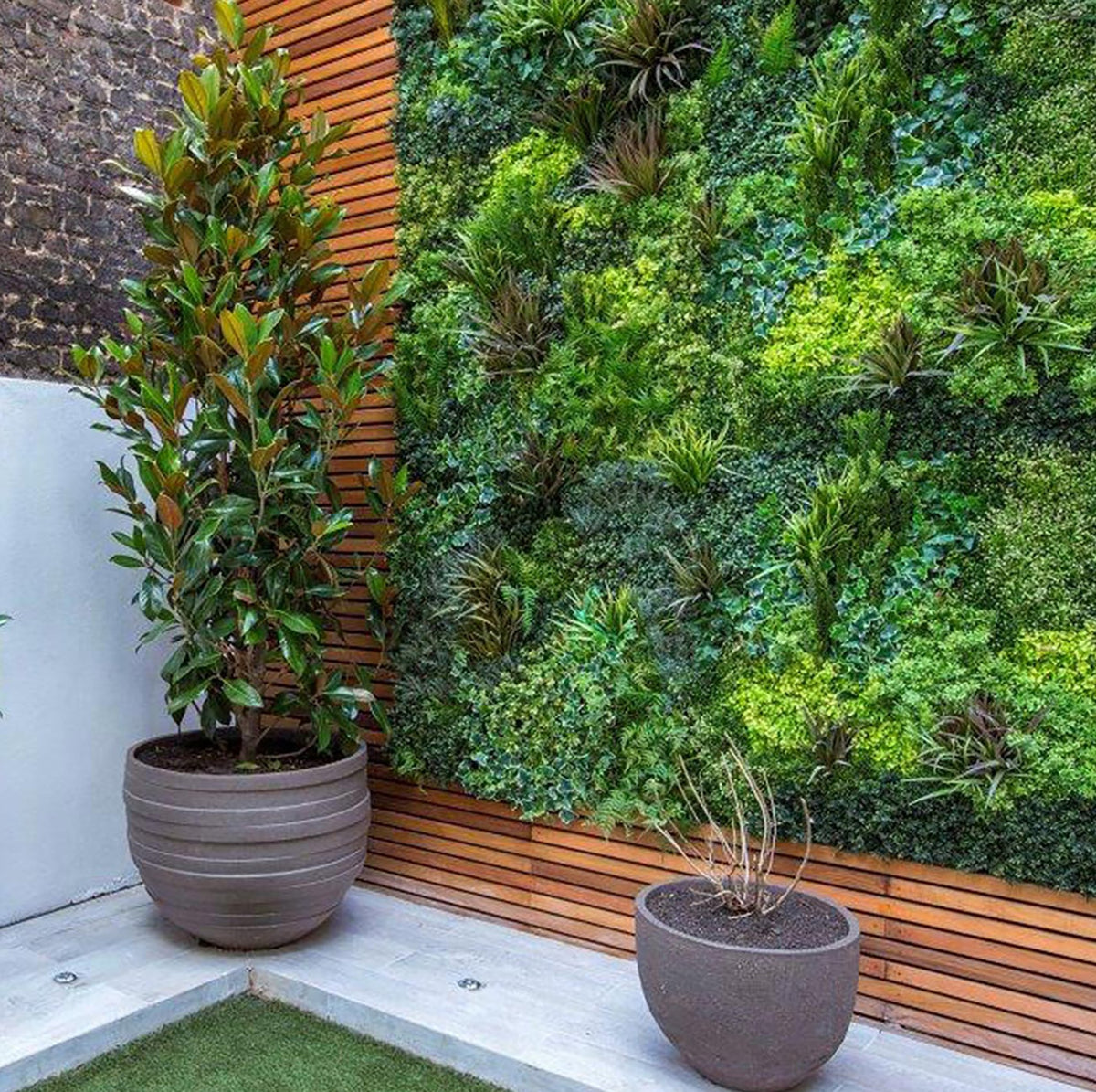 Artificial Green Wall System, Complete Kit by VistaFolia